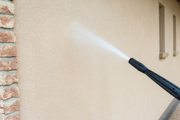 Exterior Home Cleaning in Riverside