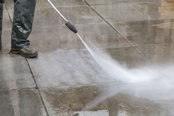 Walkway Power Washing in Riverside