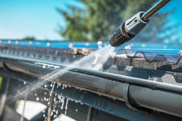 Gutter Jet Washing in Riverside