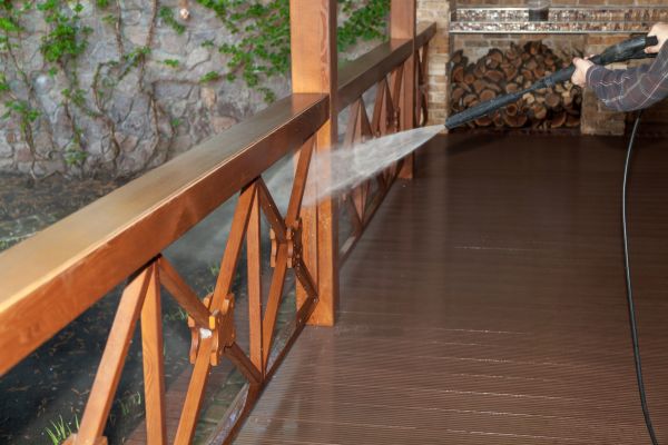 Porch Dirt Removal in Riverside