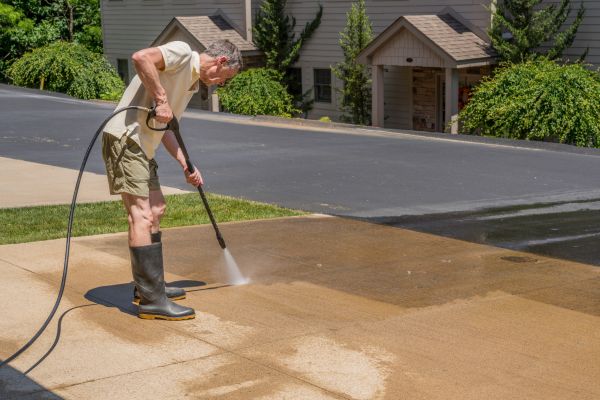 Concrete Dirt Removal in Riverside